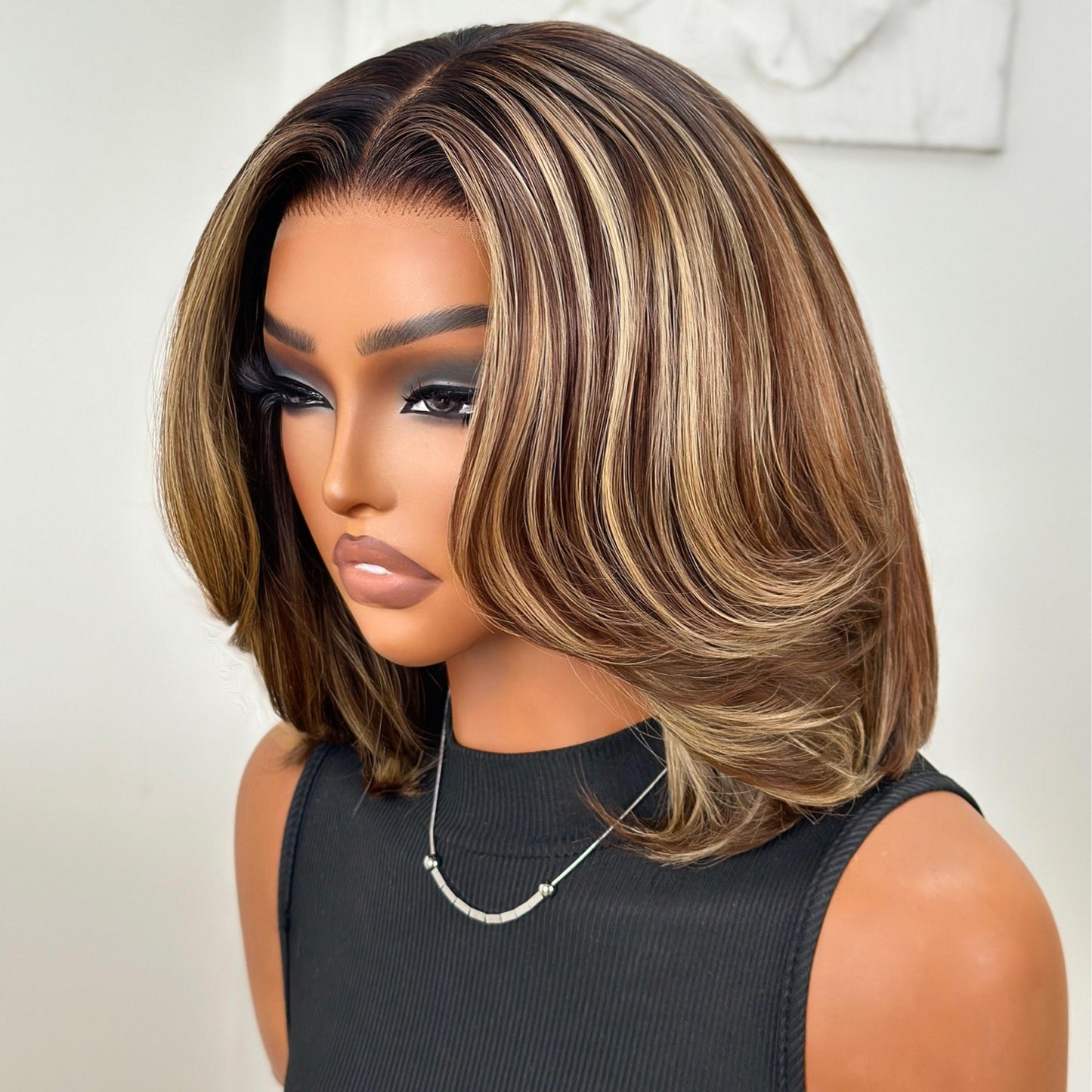 Blonde Highlight Short Layered Bob Adjustable Velcro Wig