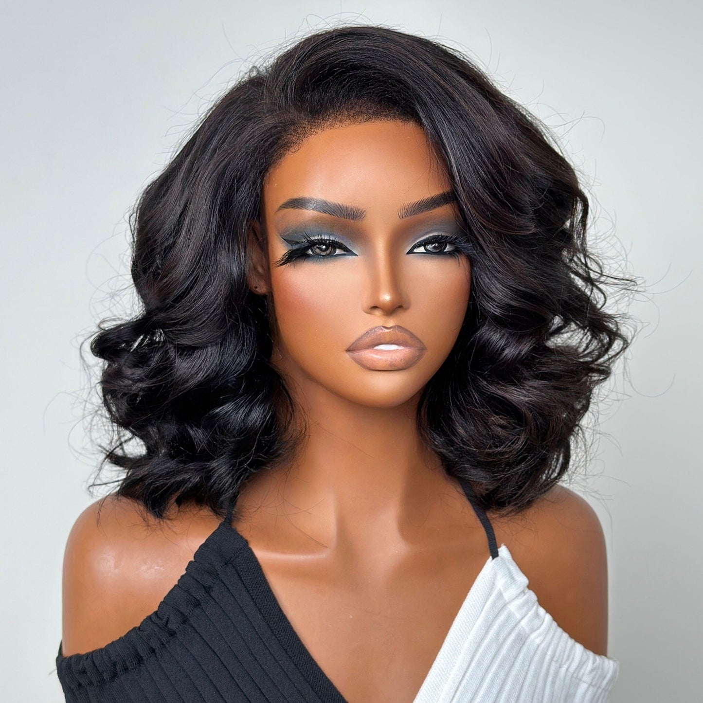 Natural Hairline Side Part Yaki Wavy Bob 13×4 Lace Frontal Wig