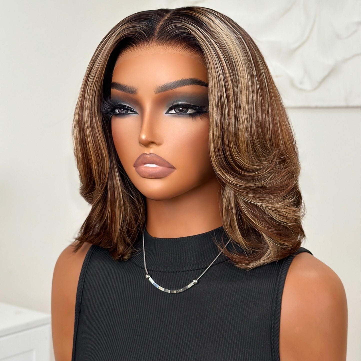 Blonde Highlight Short Layered Bob Adjustable Velcro Wig