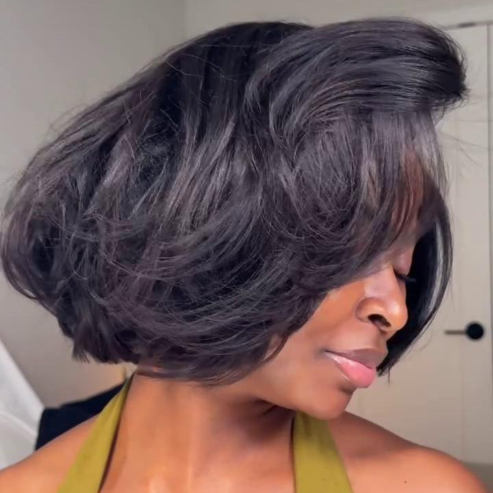 Natural Hairline Side Parted Layered Cut Bob 13×4 Lace Frontal Wig