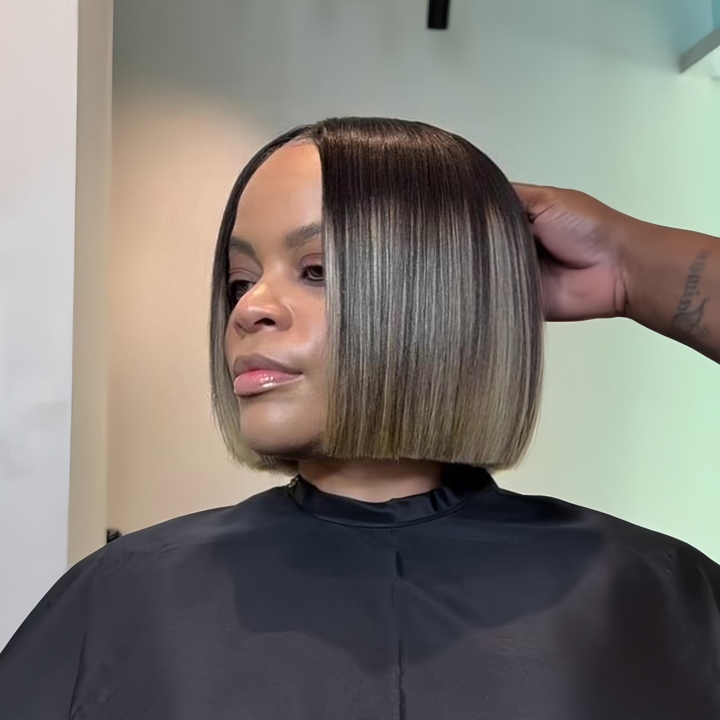 Chic Ombre Short Straight Human Hair Bob 5×5 Lace Closure Wig